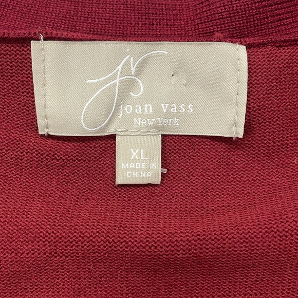 Joan Vass New York red cardigan in wine with toggle clasp closure, size X-Large - Picture 6 of 8